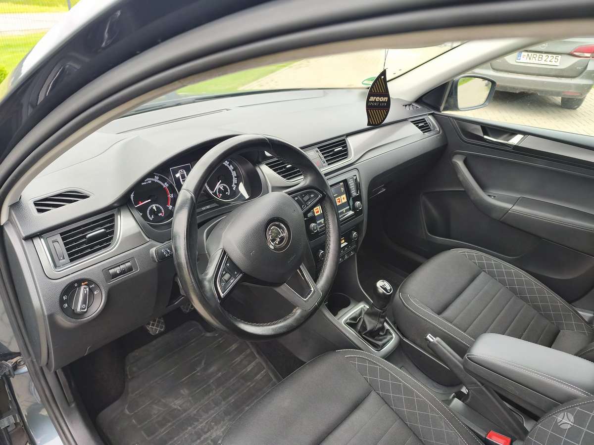 Skoda Rapid, 1.0 l., hatchback