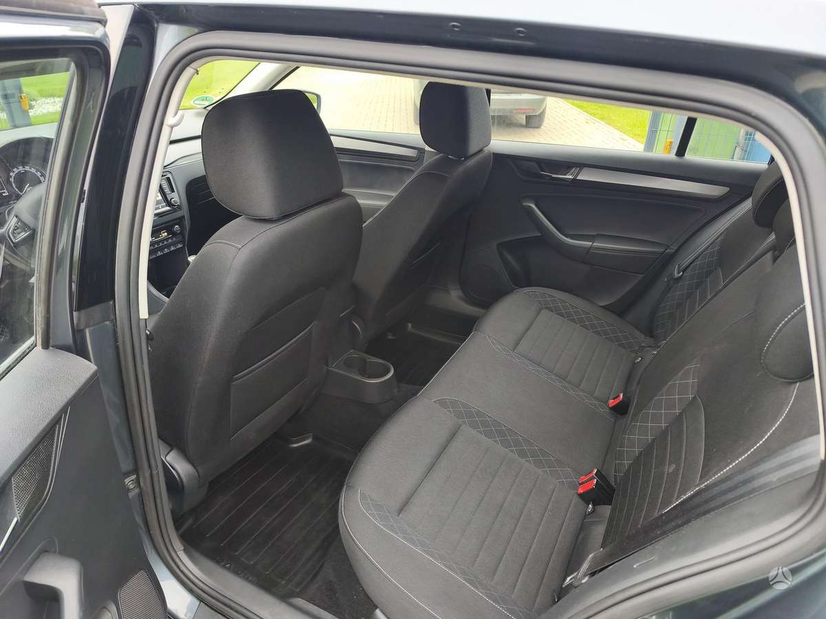 Skoda Rapid, 1.0 l., hatchback