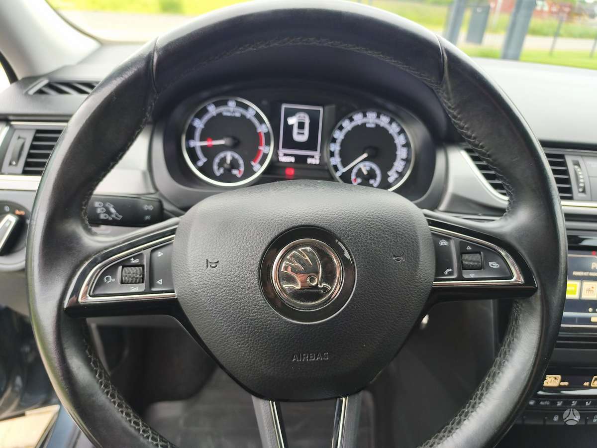 Skoda Rapid, 1.0 l., hatchback