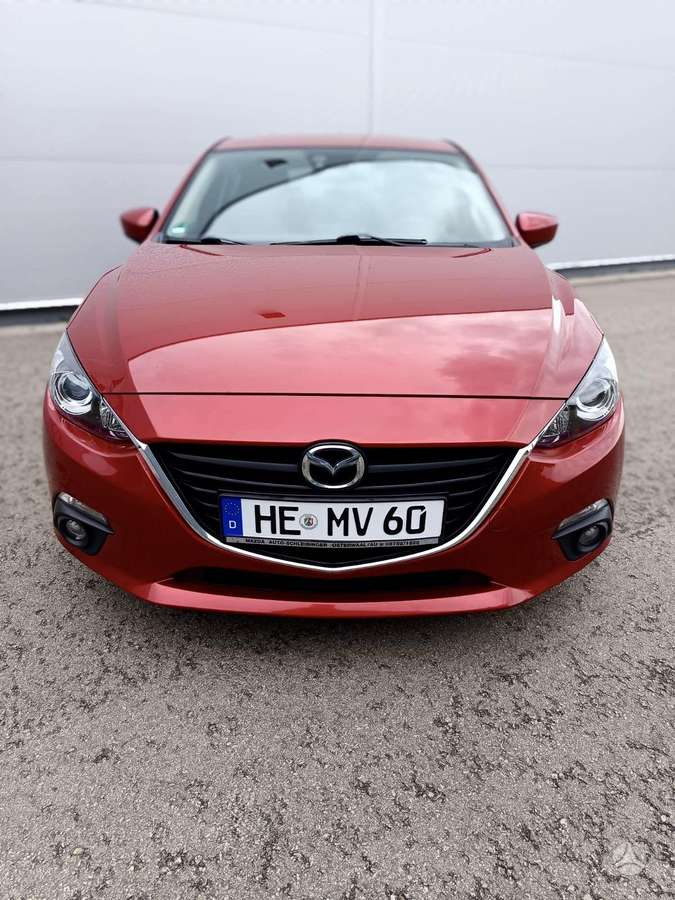 Mazda 3, 2.0 l., Хэтчбек