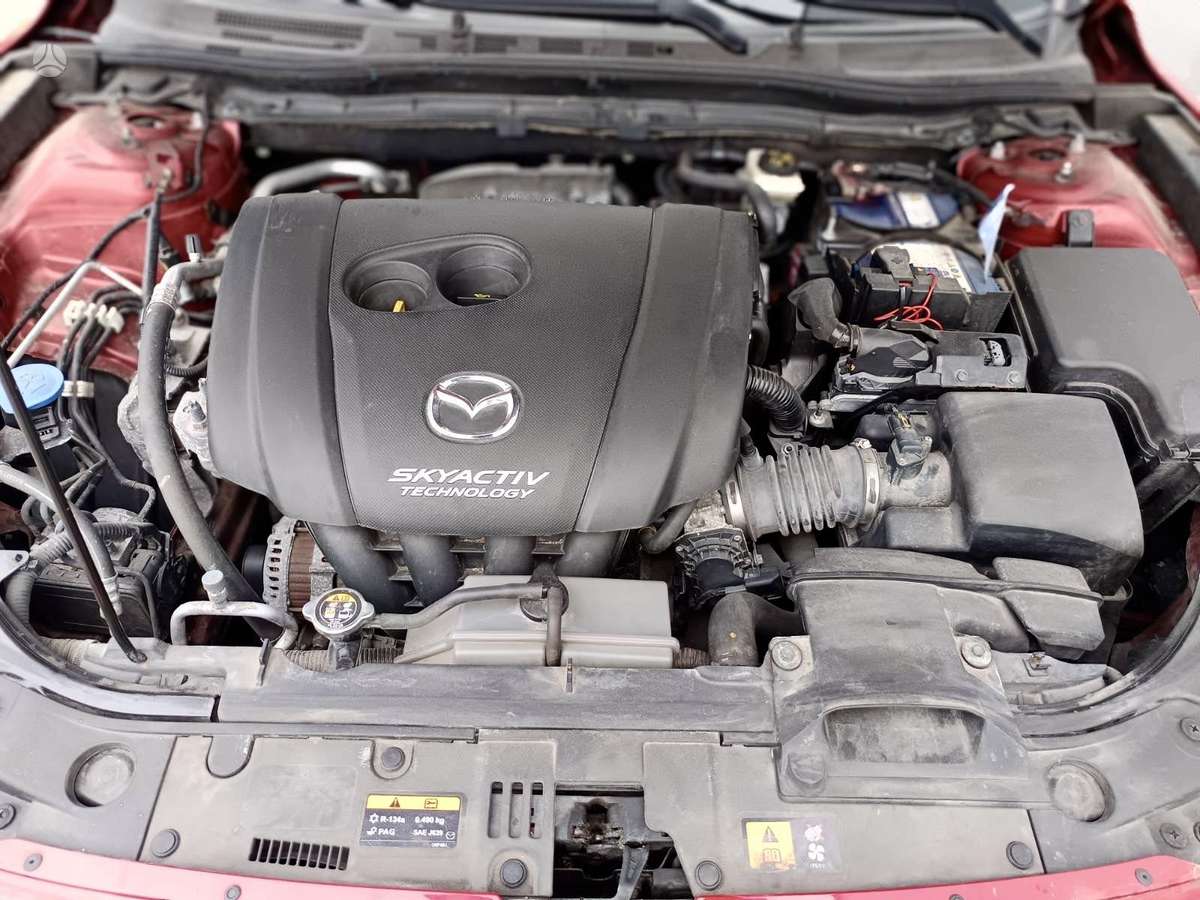 Mazda 3, 2.0 l., hatchback