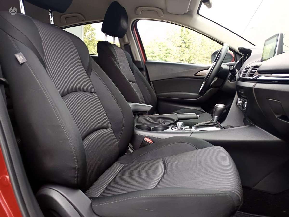 Mazda 3, 2.0 l., hatchback