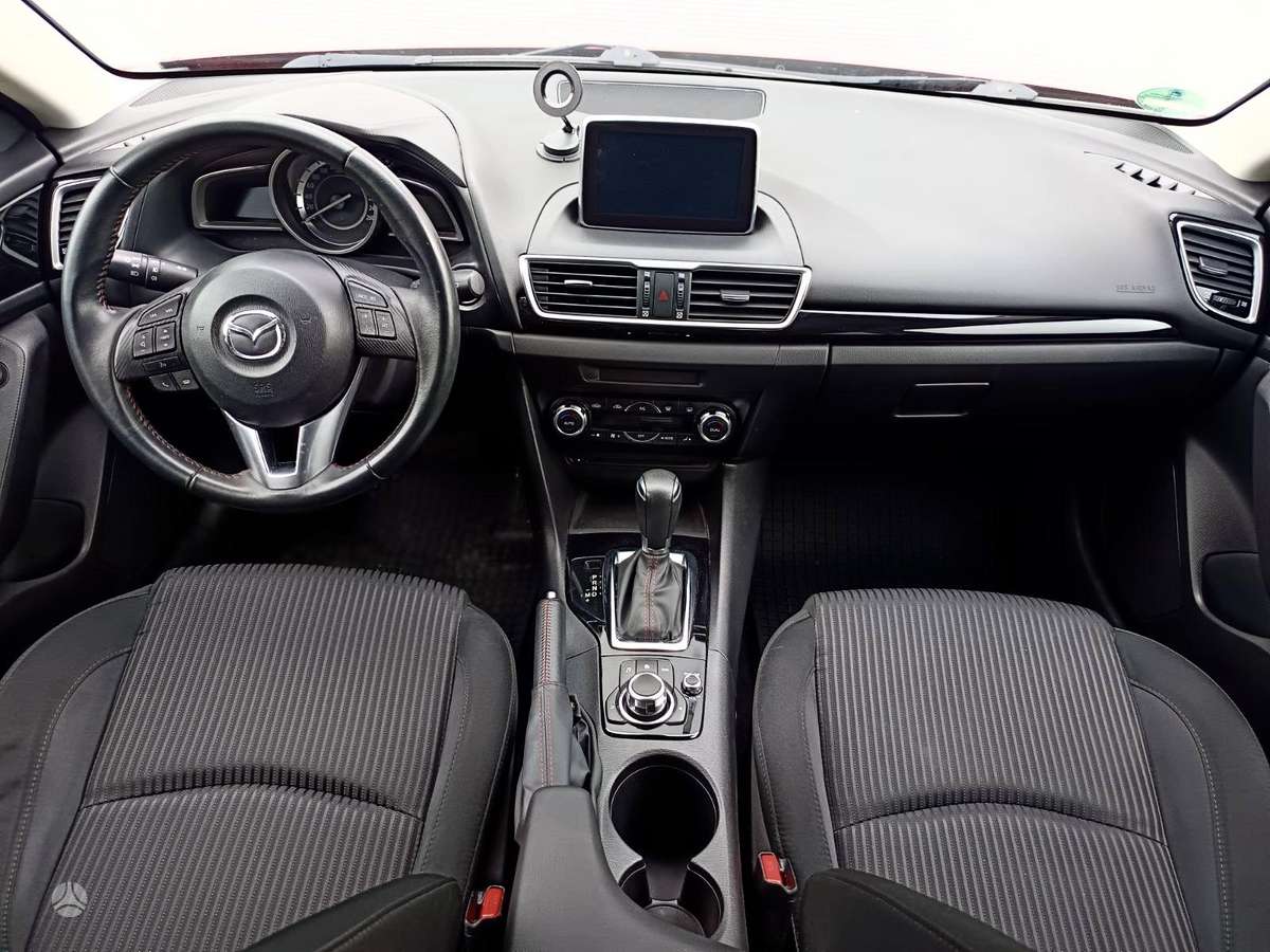 Mazda 3, 2.0 l., hatchback