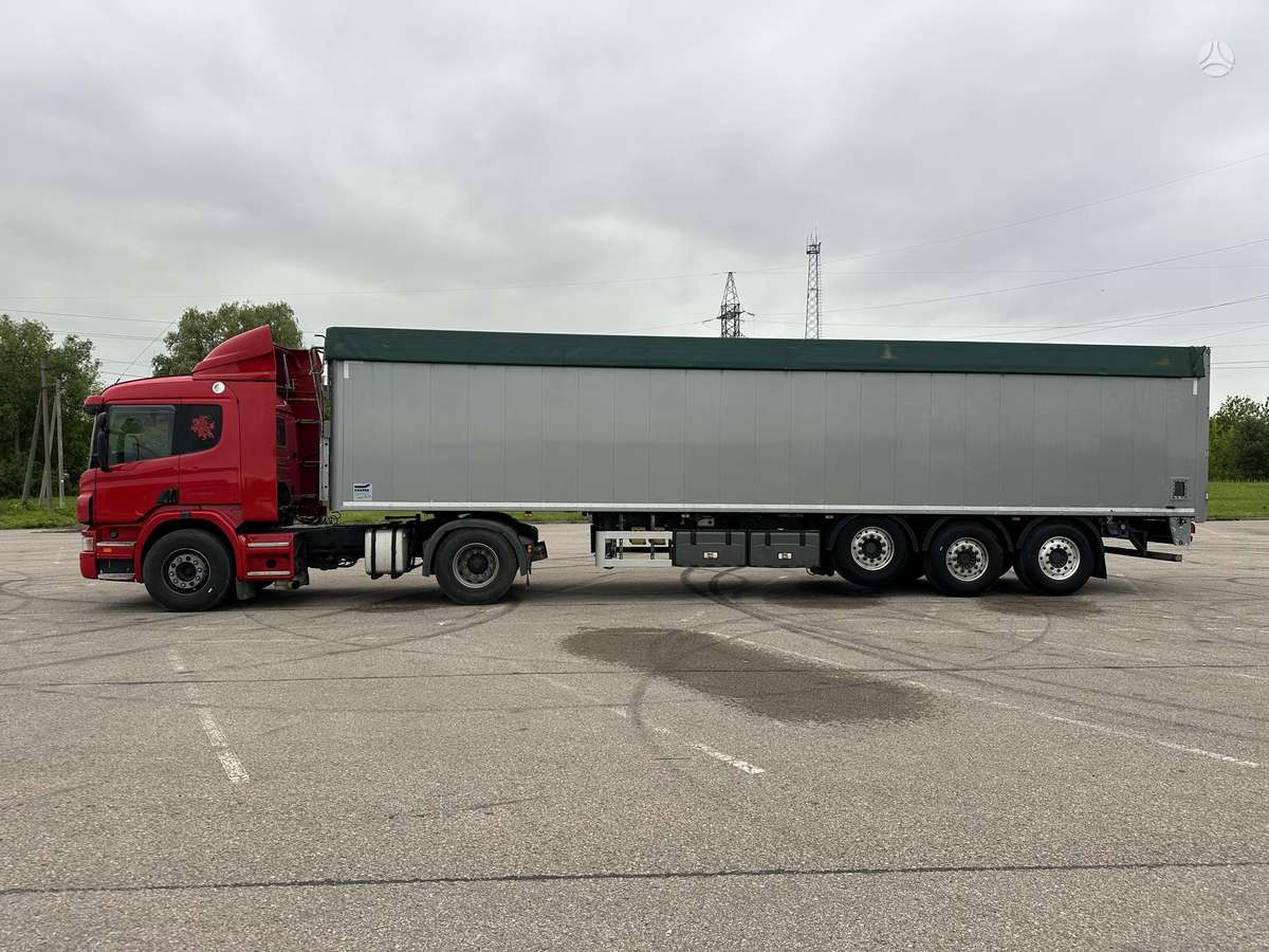Knapen, with moving floor