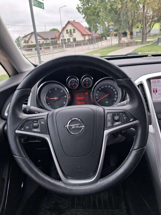 Opel Astra, 1.7 l., Хэтчбек