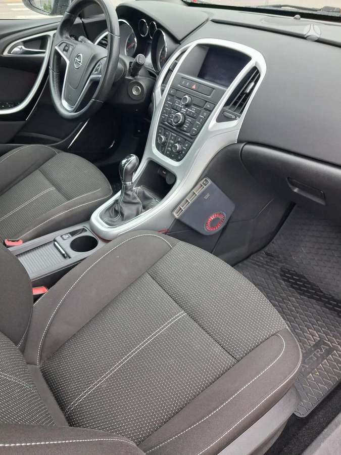 Opel Astra, 1.7 l., hatchback