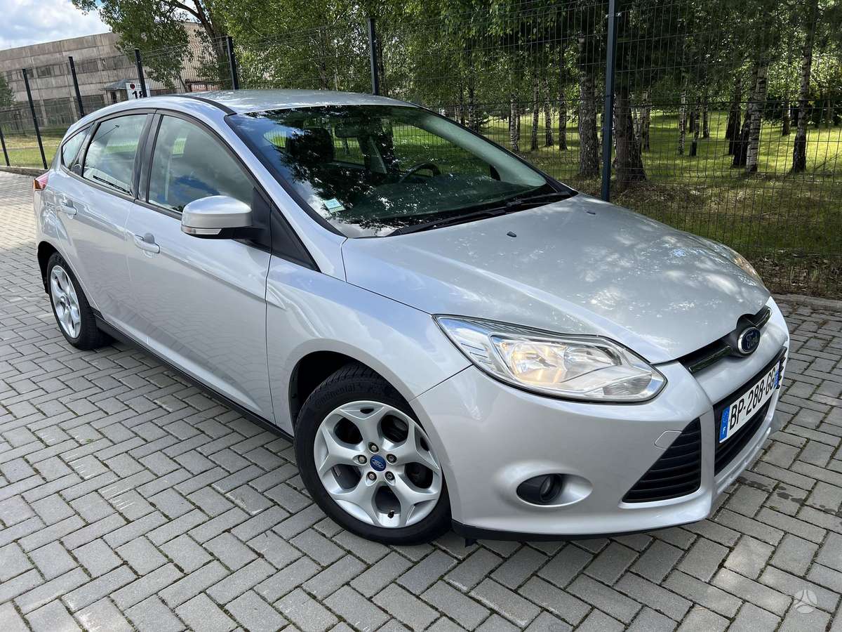 Ford Focus, 1.6 l., hatchback