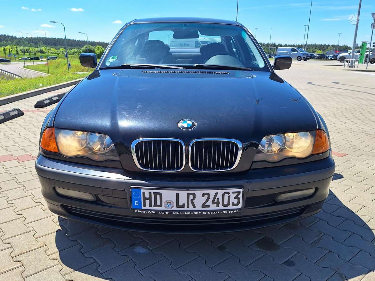 BMW 323, 2.5 l., Седан