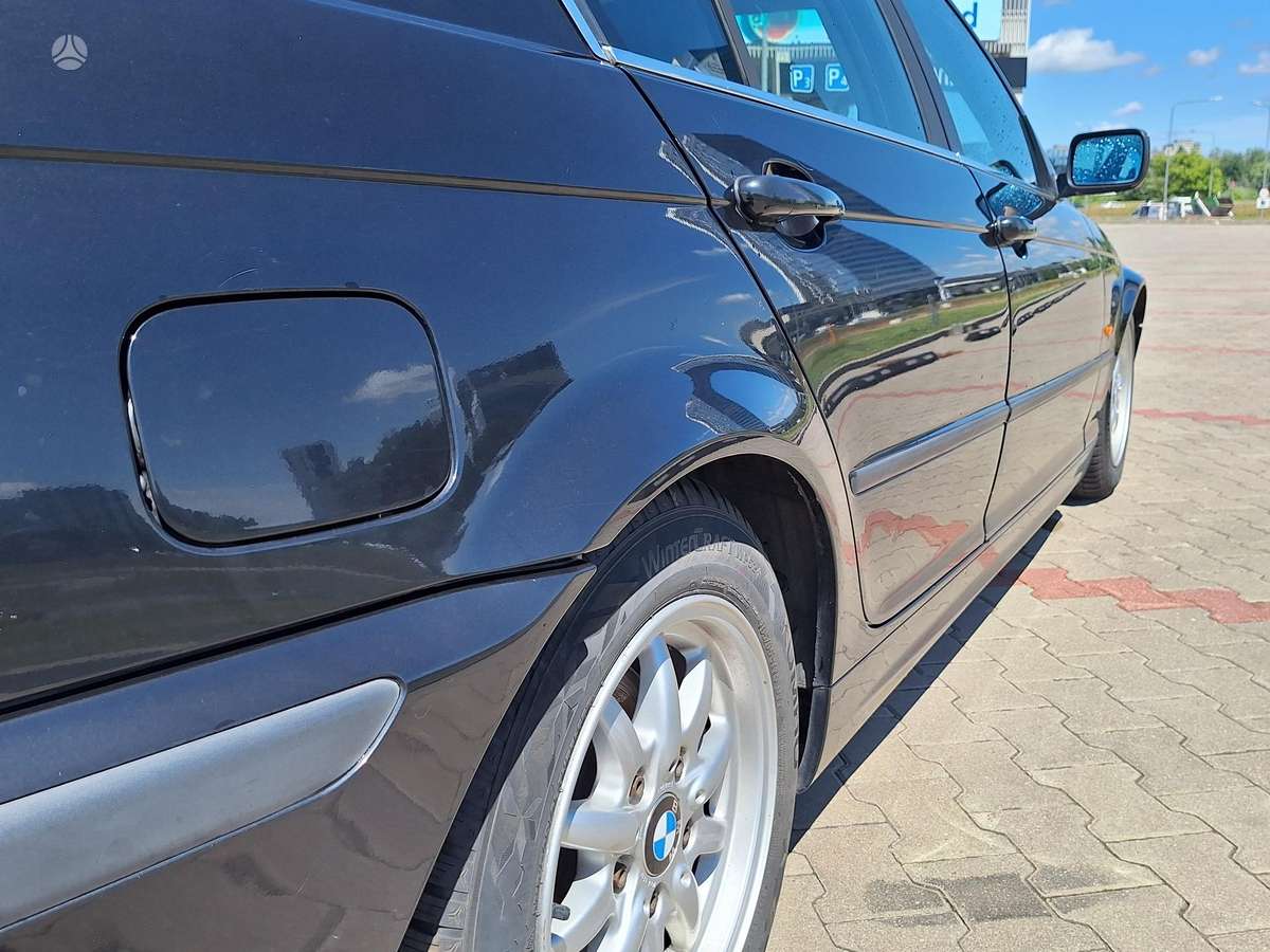 BMW 323, 2.5 l., Седан