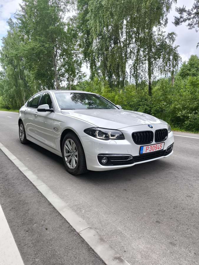 BMW 528, 2.0 l., Седан