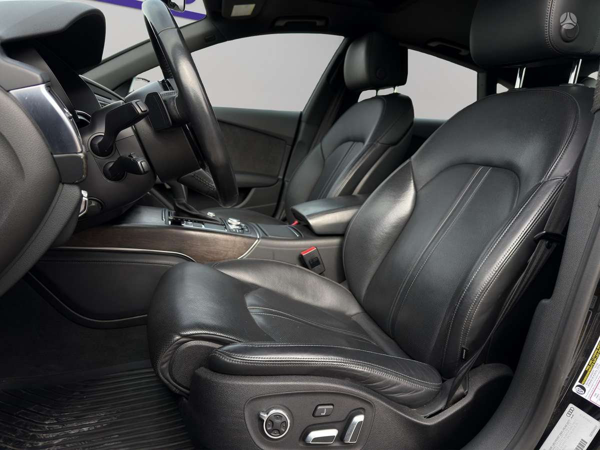 Audi A7, 3.0 l., hatchback