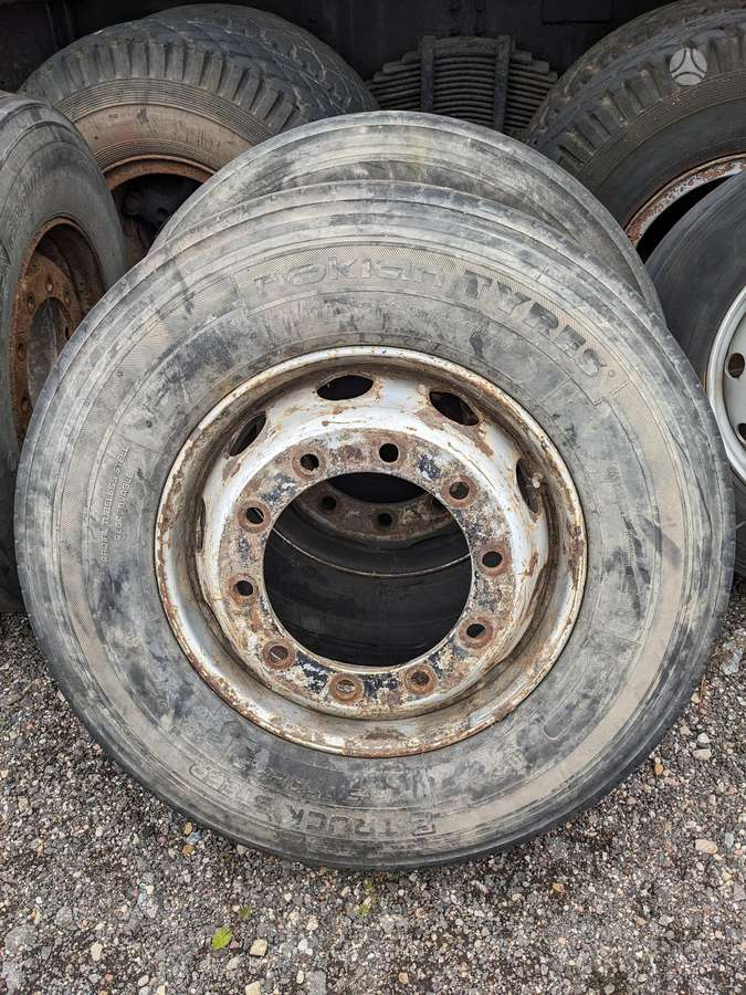 Nokian, всесезонные 315/70 R22,5