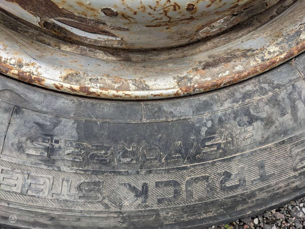 Nokian, всесезонные 315/70 R22,5