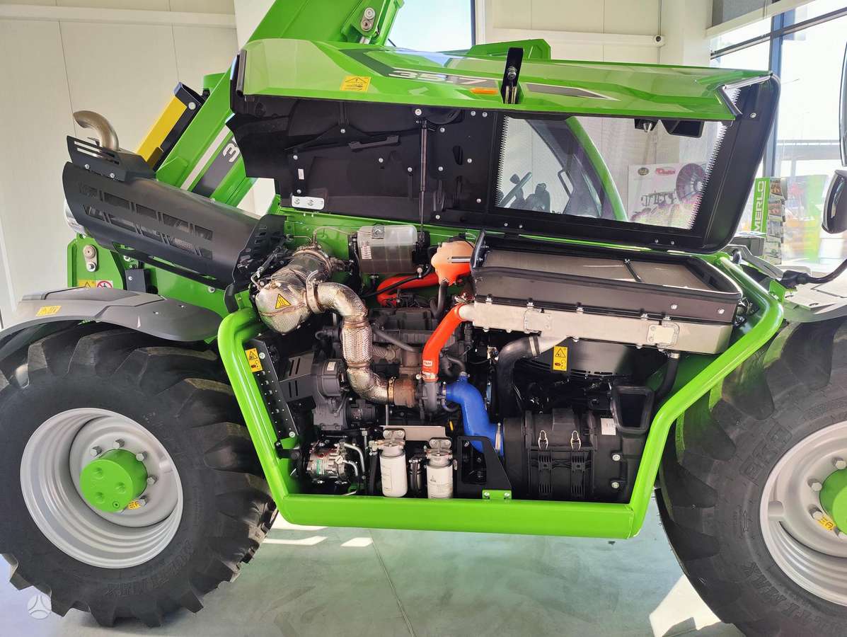Merlo TF35.7 CS140, self-propelled loaders