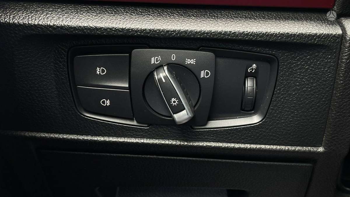 BMW 125, 2.0 l., Хэтчбек