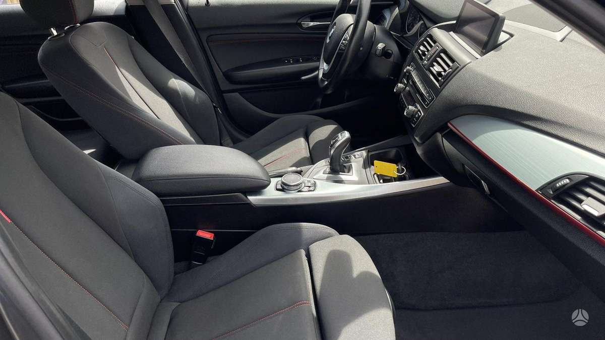 BMW 125, 2.0 l., Хэтчбек