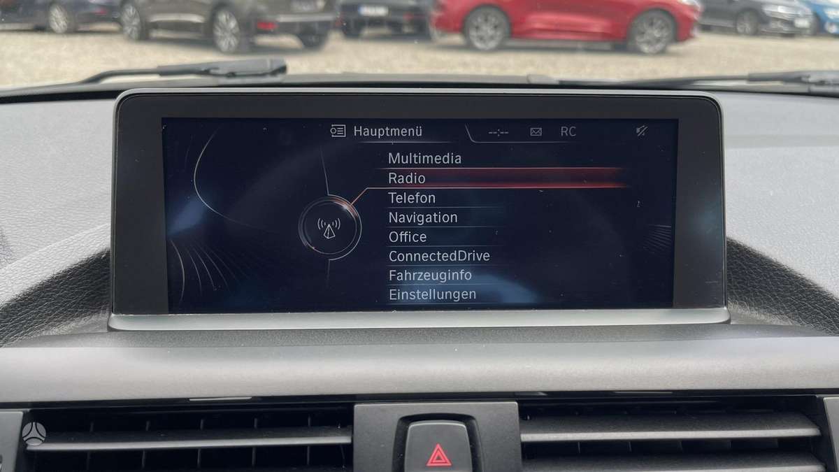 BMW 125, 2.0 l., Хэтчбек