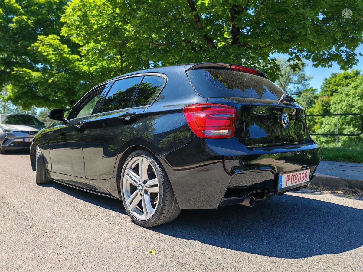 BMW 120, 2.0 l., hatchback