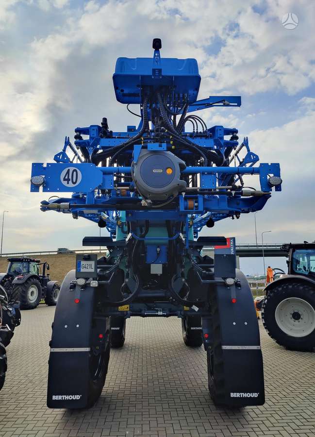 Berthoud RAPTOR 5240, self-propelled sprayers