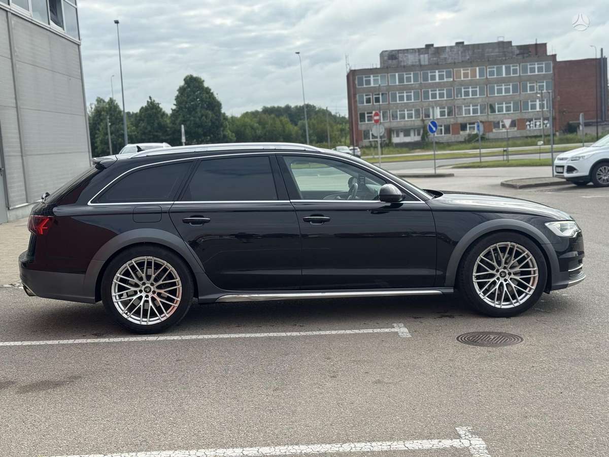 Audi A6 allroad, 3.0 l., Универсал