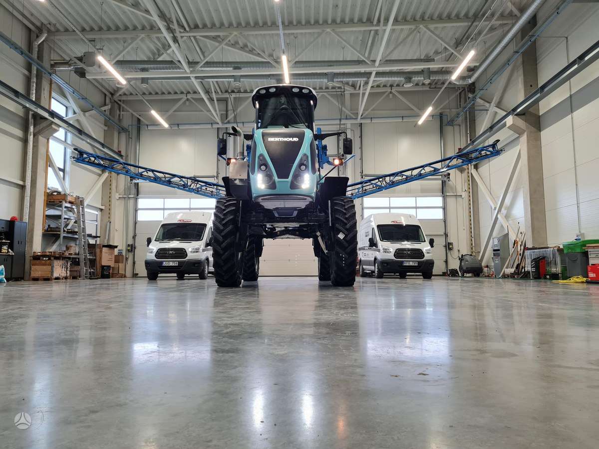 Berthoud RAPTOR 5240, self-propelled sprayers