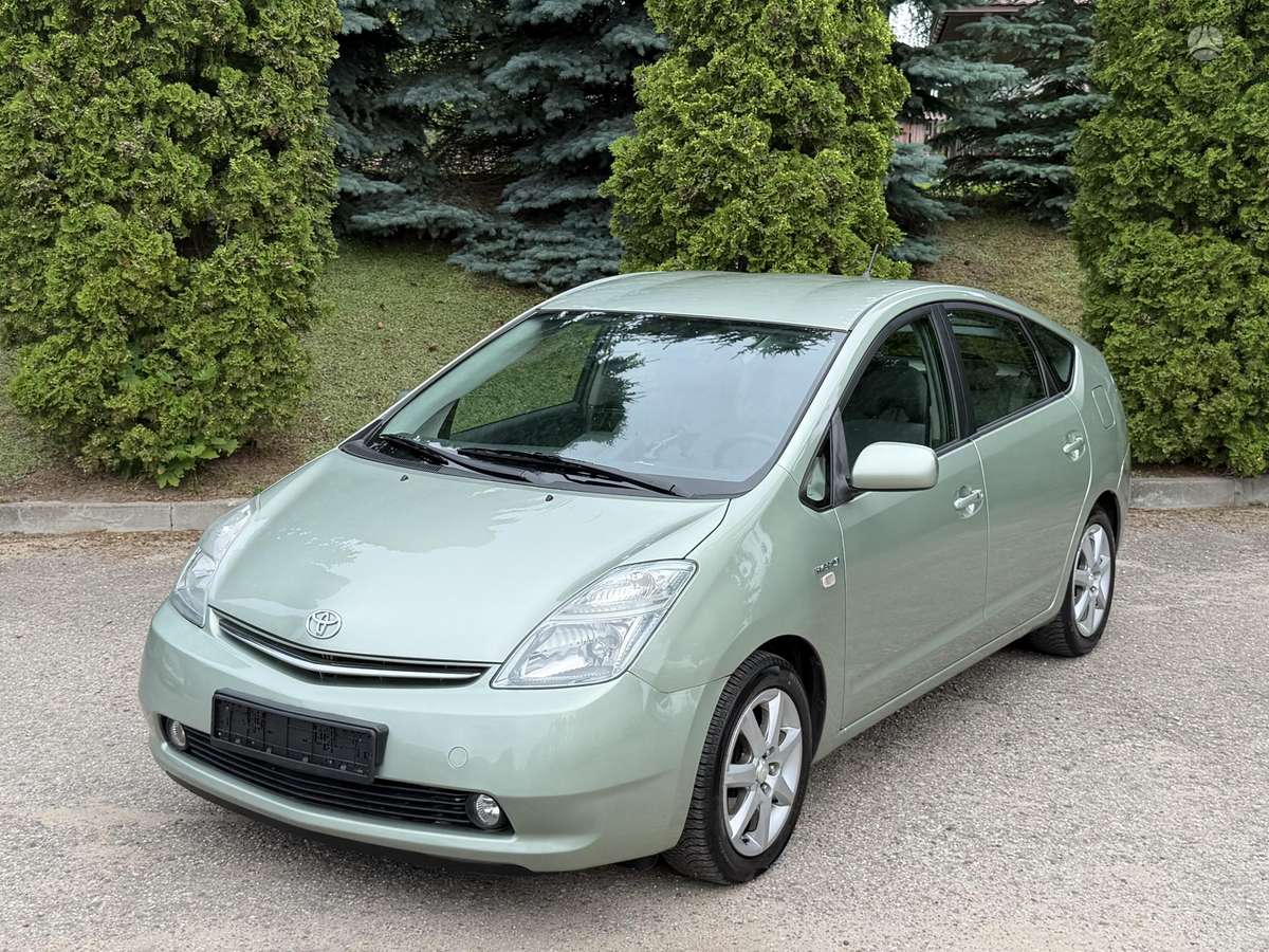 Toyota Prius - 6