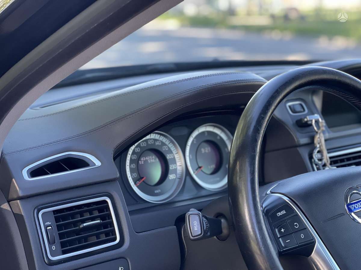 Volvo S80 - 8