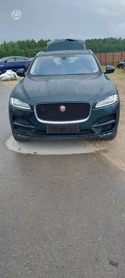 Jaguar F-Pace kėbulo dalys