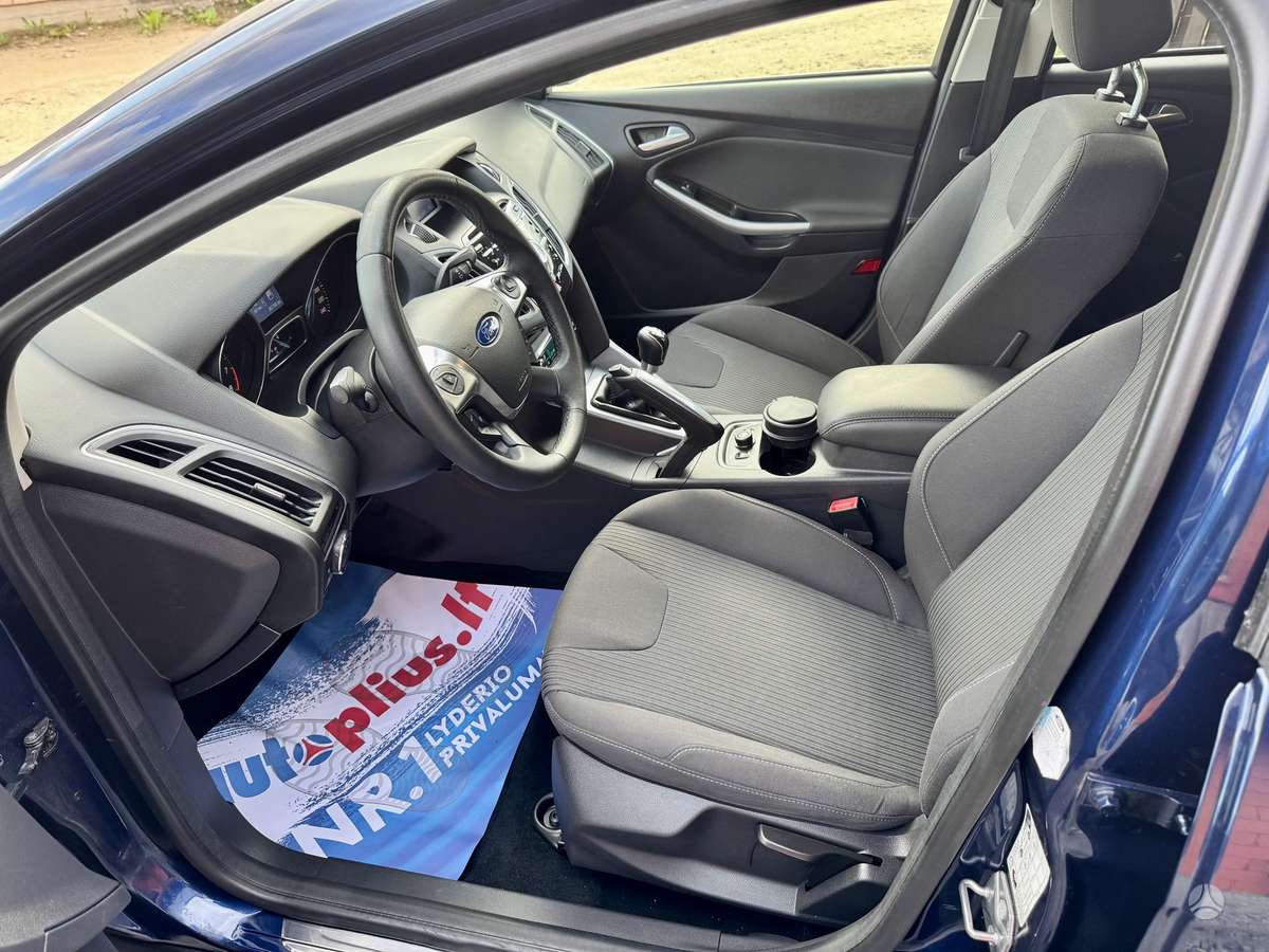 Ford Focus, 1.6 l., hatchback