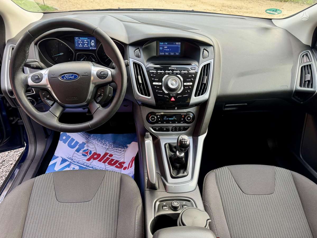 Ford Focus, 1.6 l., hatchback