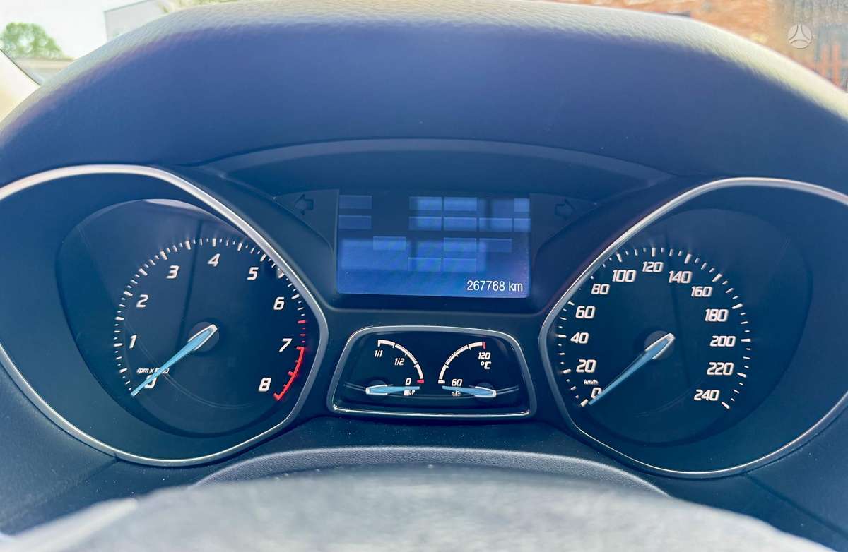Ford Focus, 1.6 l., hatchback