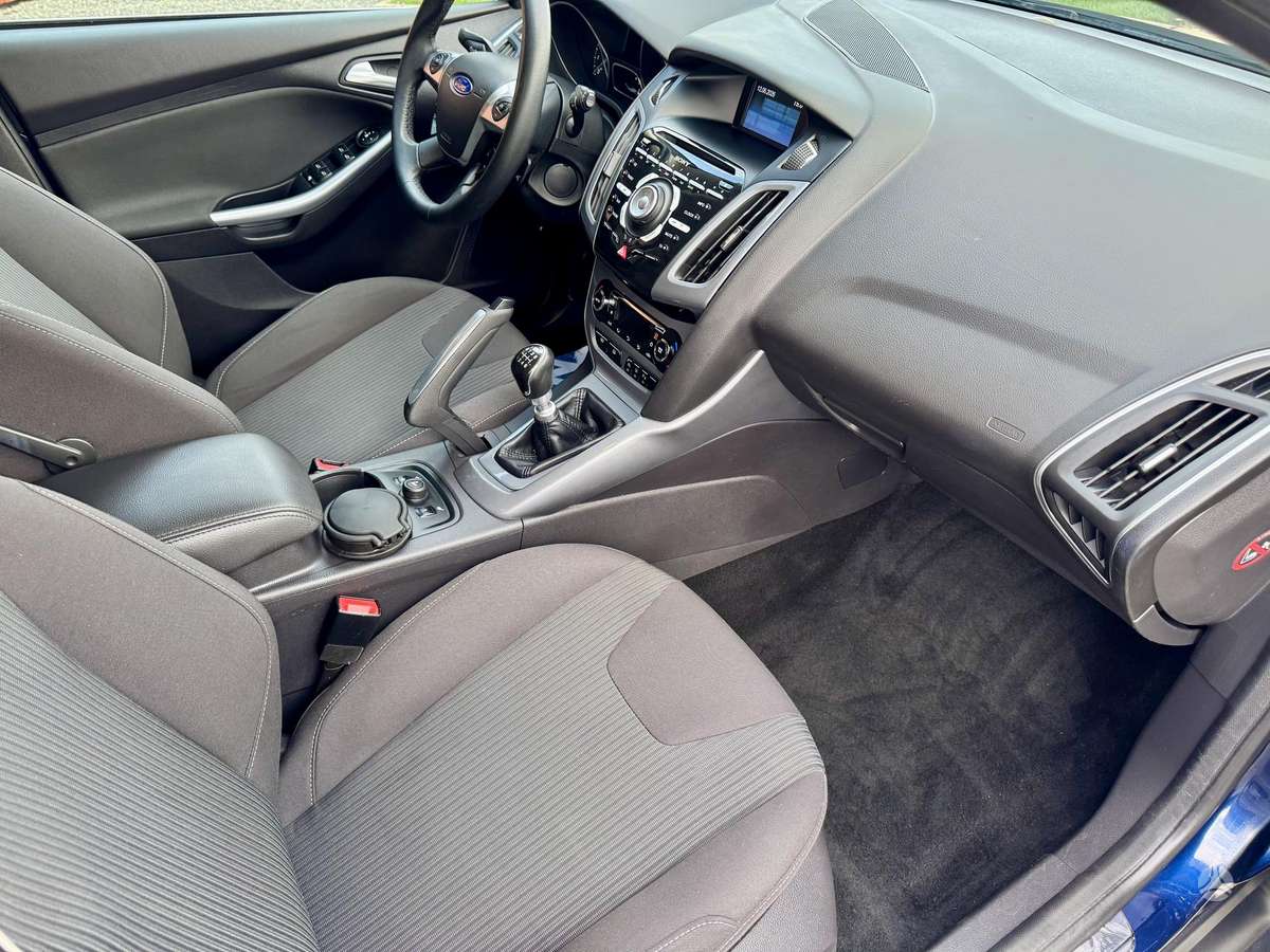 Ford Focus, 1.6 l., hatchback