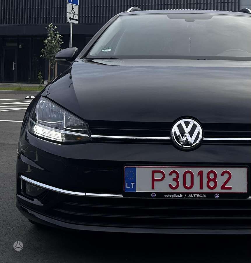 Volkswagen Golf, 1.0 l., Универсал