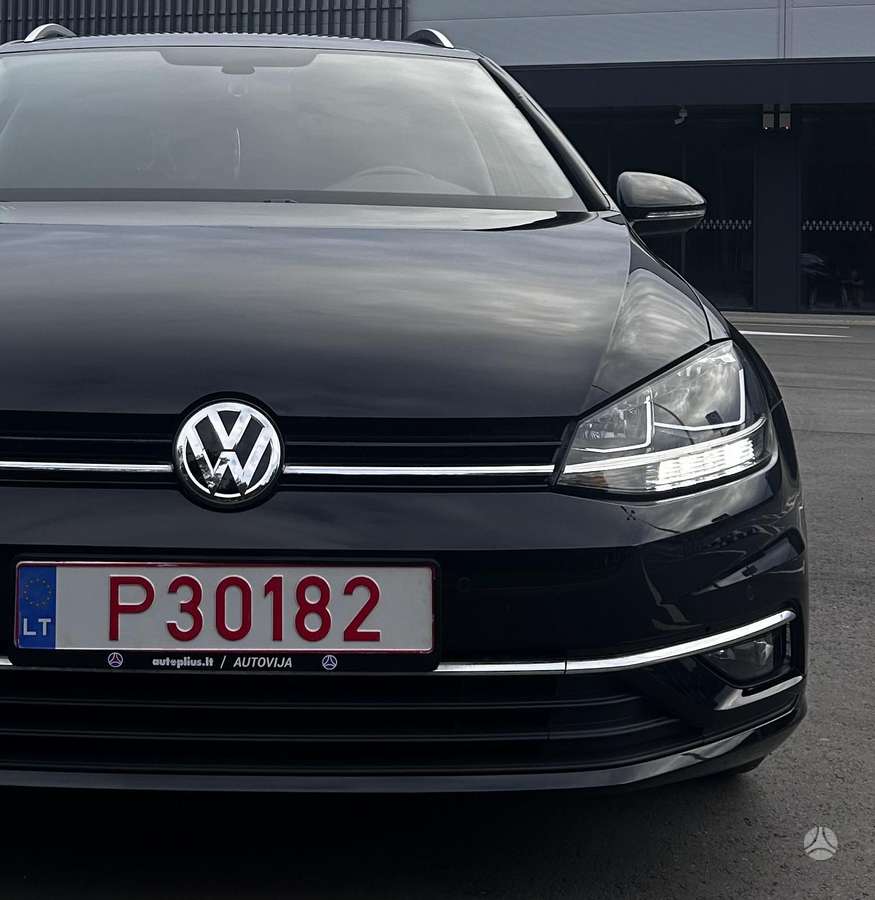 Volkswagen Golf, 1.0 l., Универсал