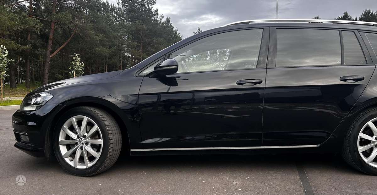 Volkswagen Golf, 1.0 l., Универсал