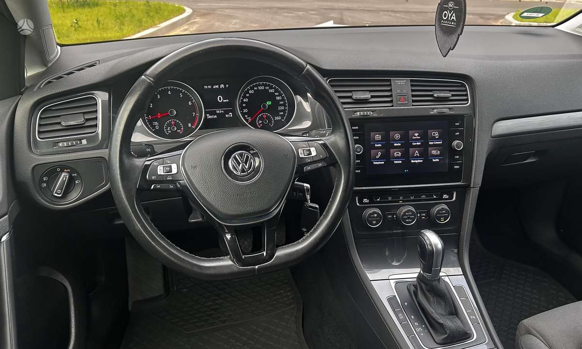 Volkswagen Golf, 1.0 l., Универсал