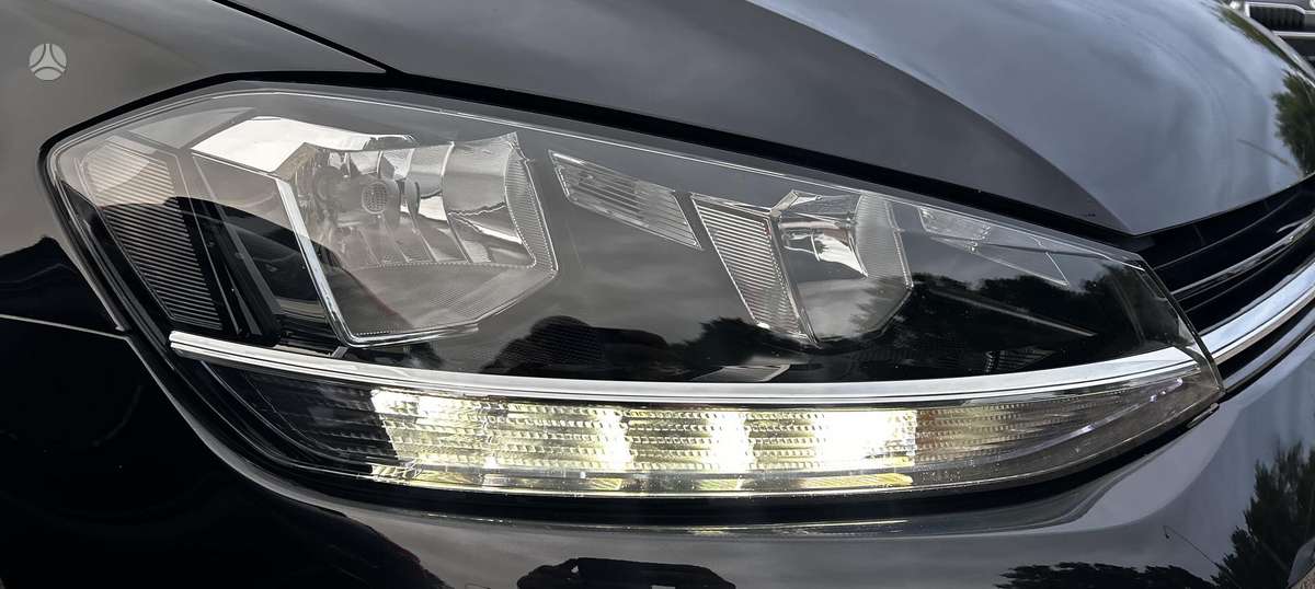 Volkswagen Golf, 1.0 l., Универсал