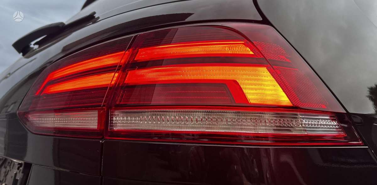 Volkswagen Golf, 1.0 l., Универсал