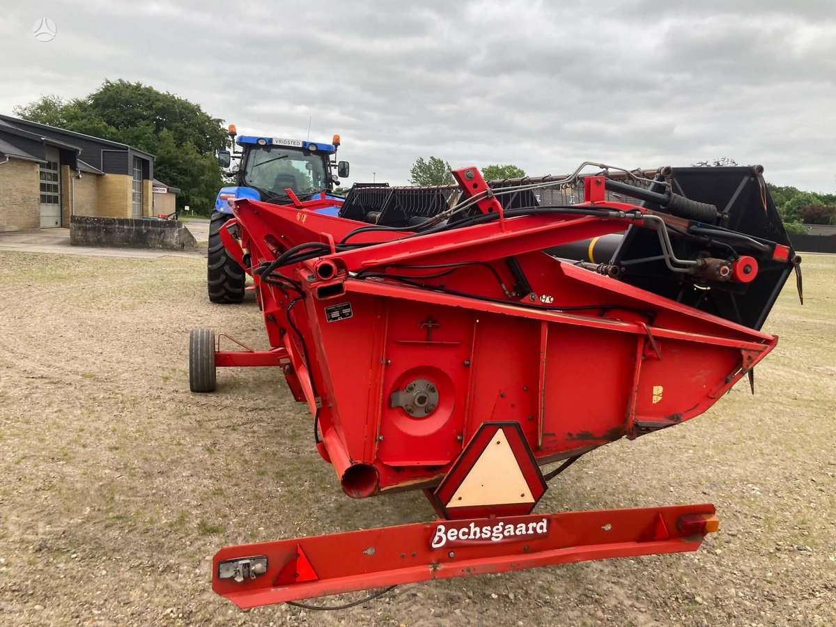 Massey Ferguson 7276, комбайны