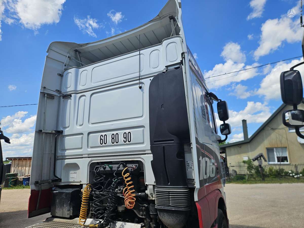 DAF XF106.460, 2 miegamosios vietos