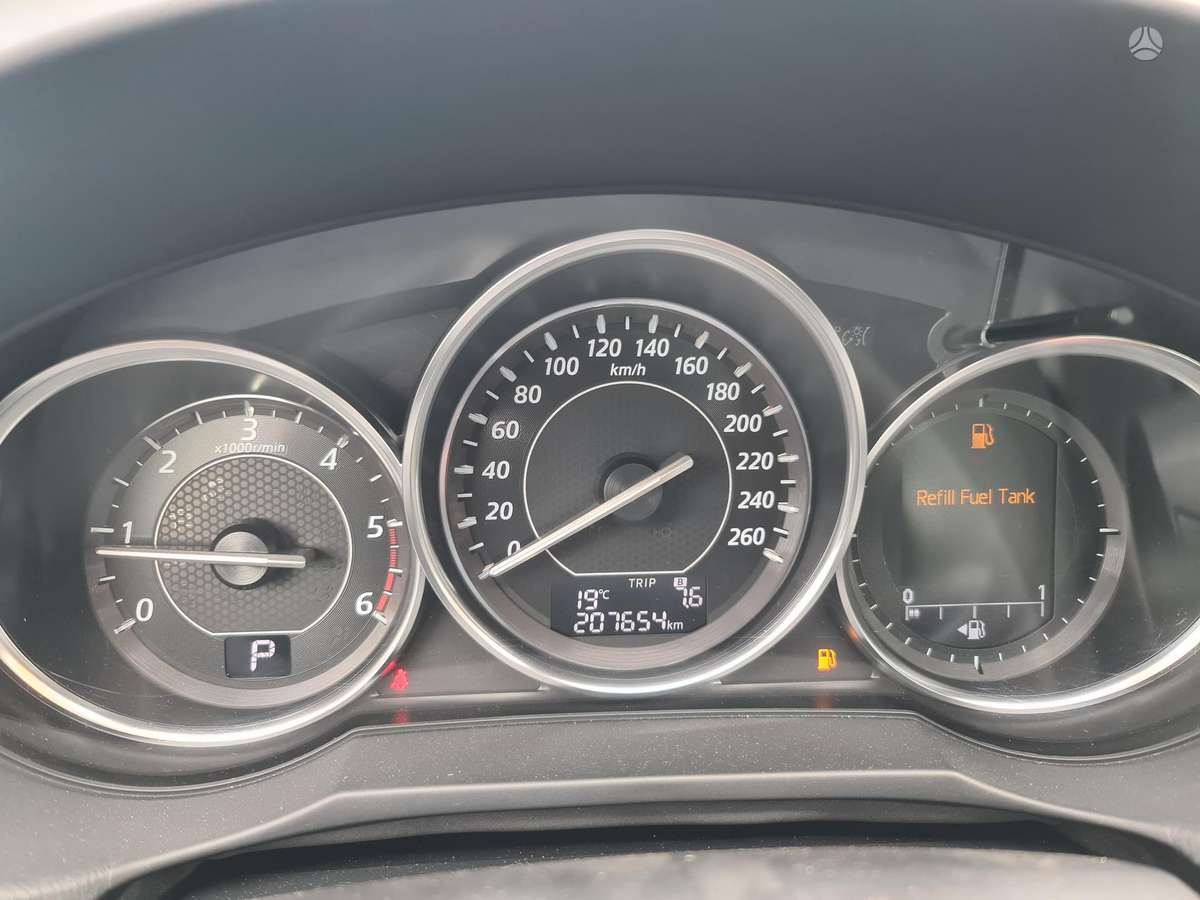 Mazda 6, 2.2 l., hatchback