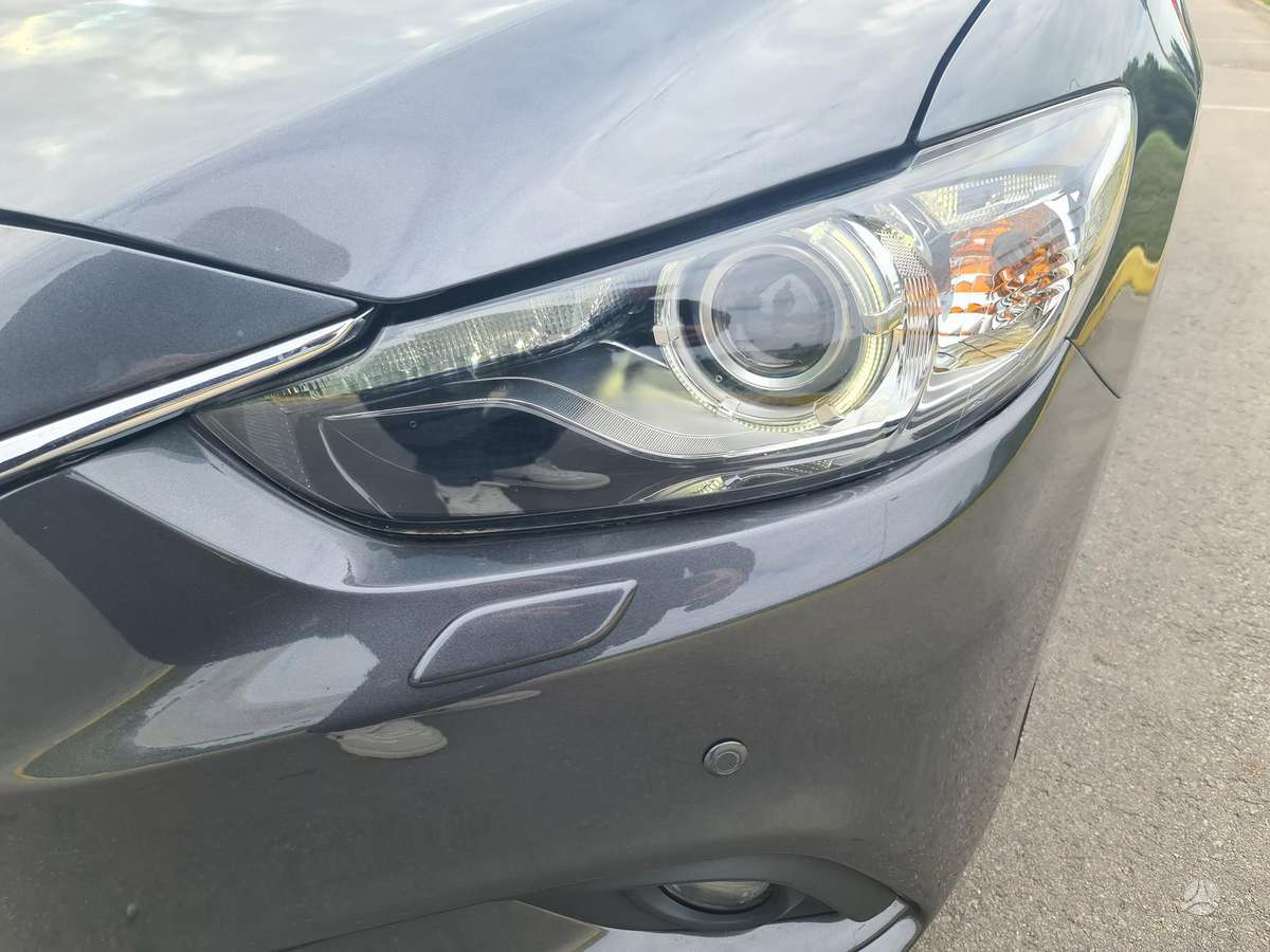 Mazda 6, 2.2 l., hatchback