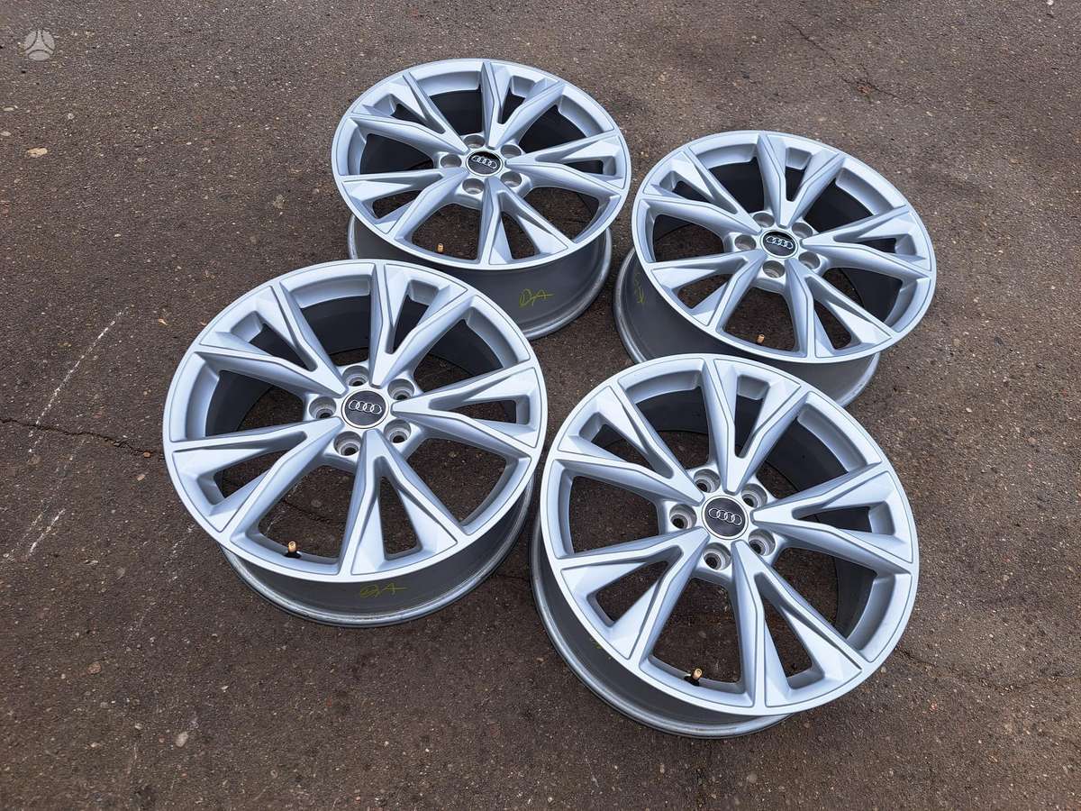 Audi Q3, light alloy, R18