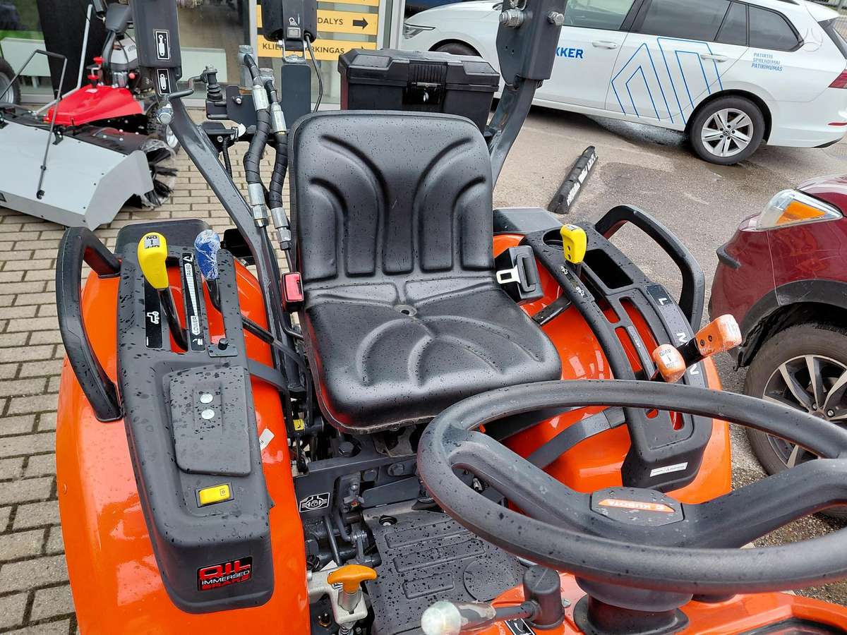 Kubota EK1 261 HST, тракторы