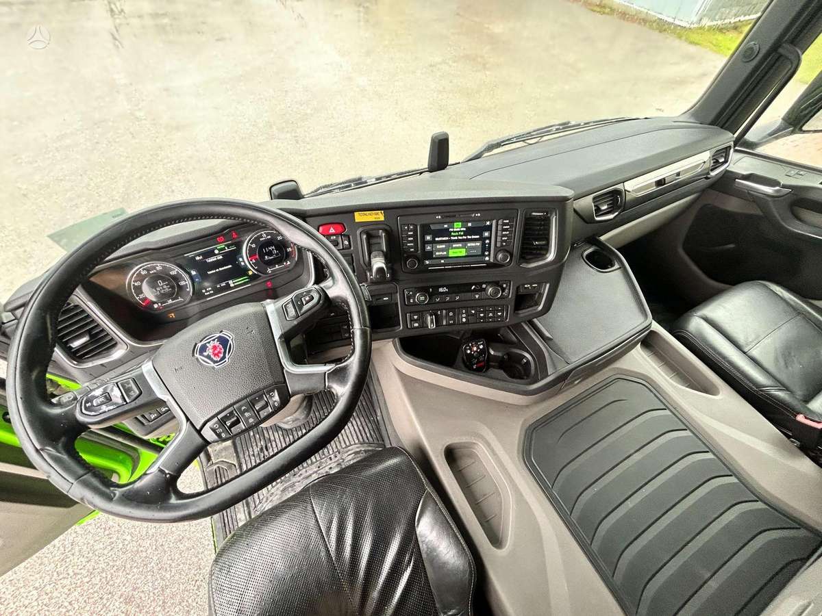Scania G410, box trucks / box vans
