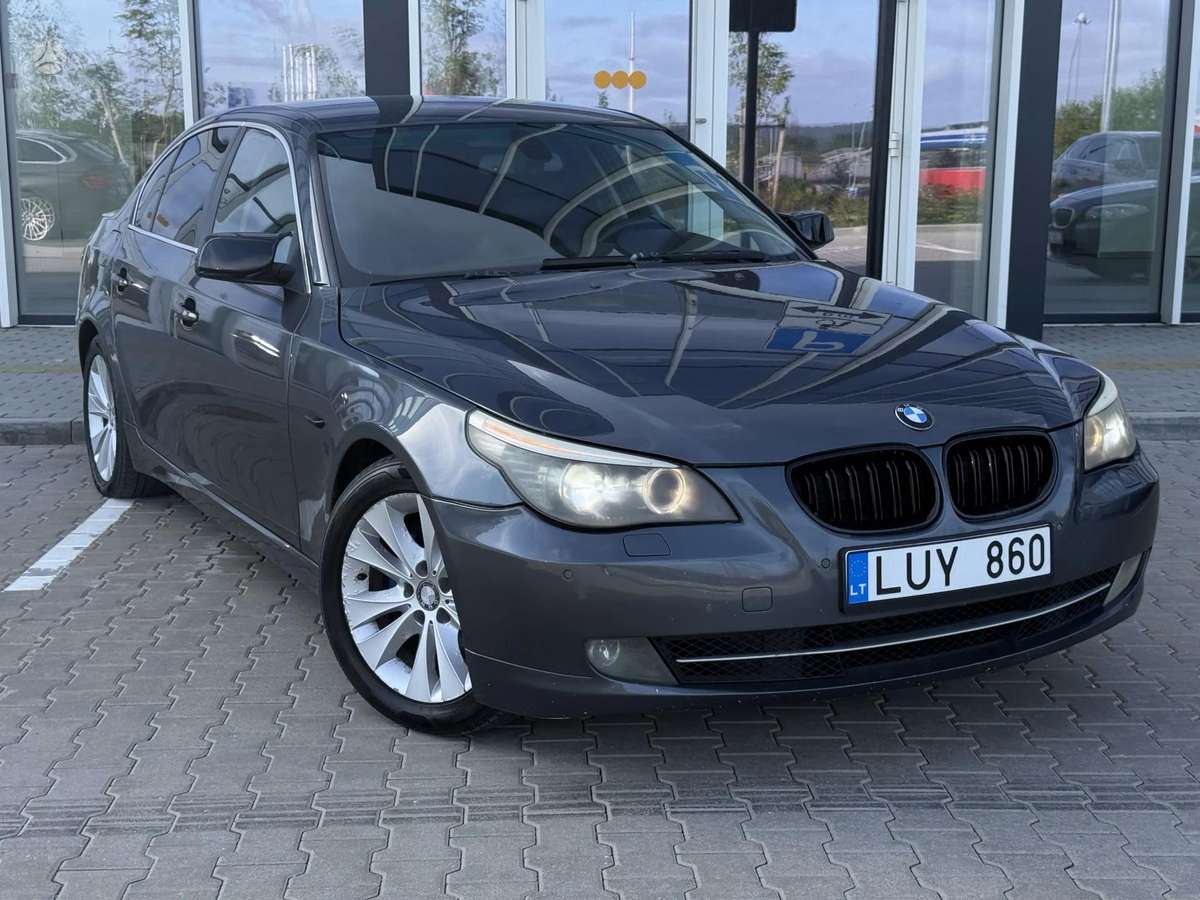 BMW 525, 3.0 l., Седан