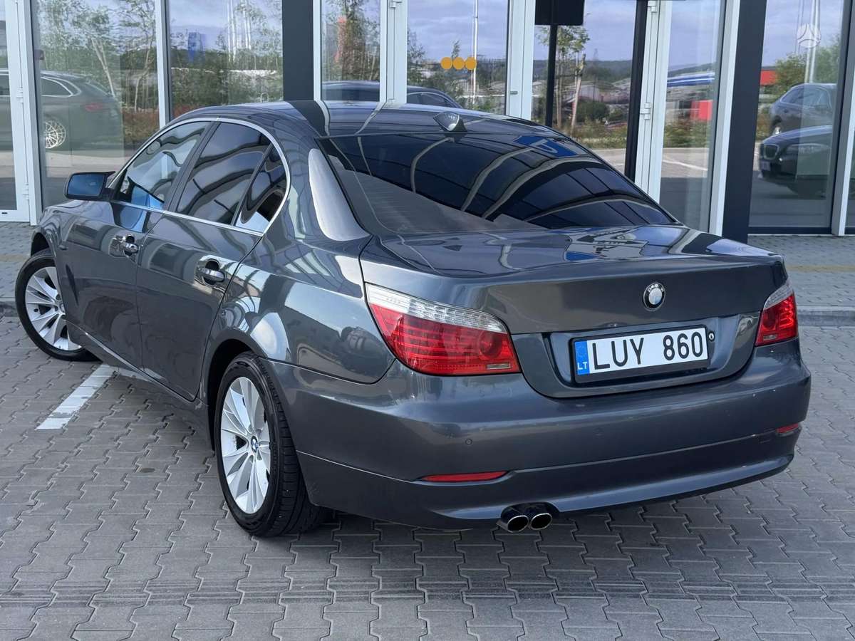 BMW 525, 3.0 l., Седан