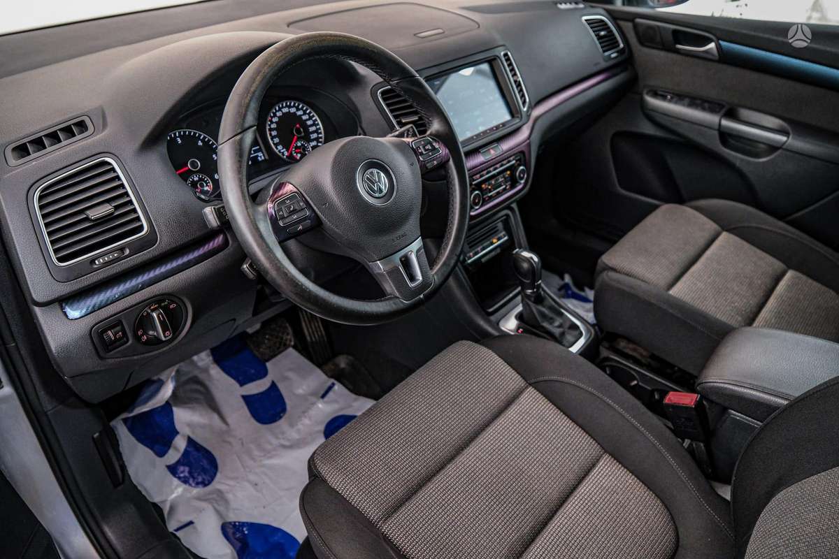Volkswagen Sharan - 5