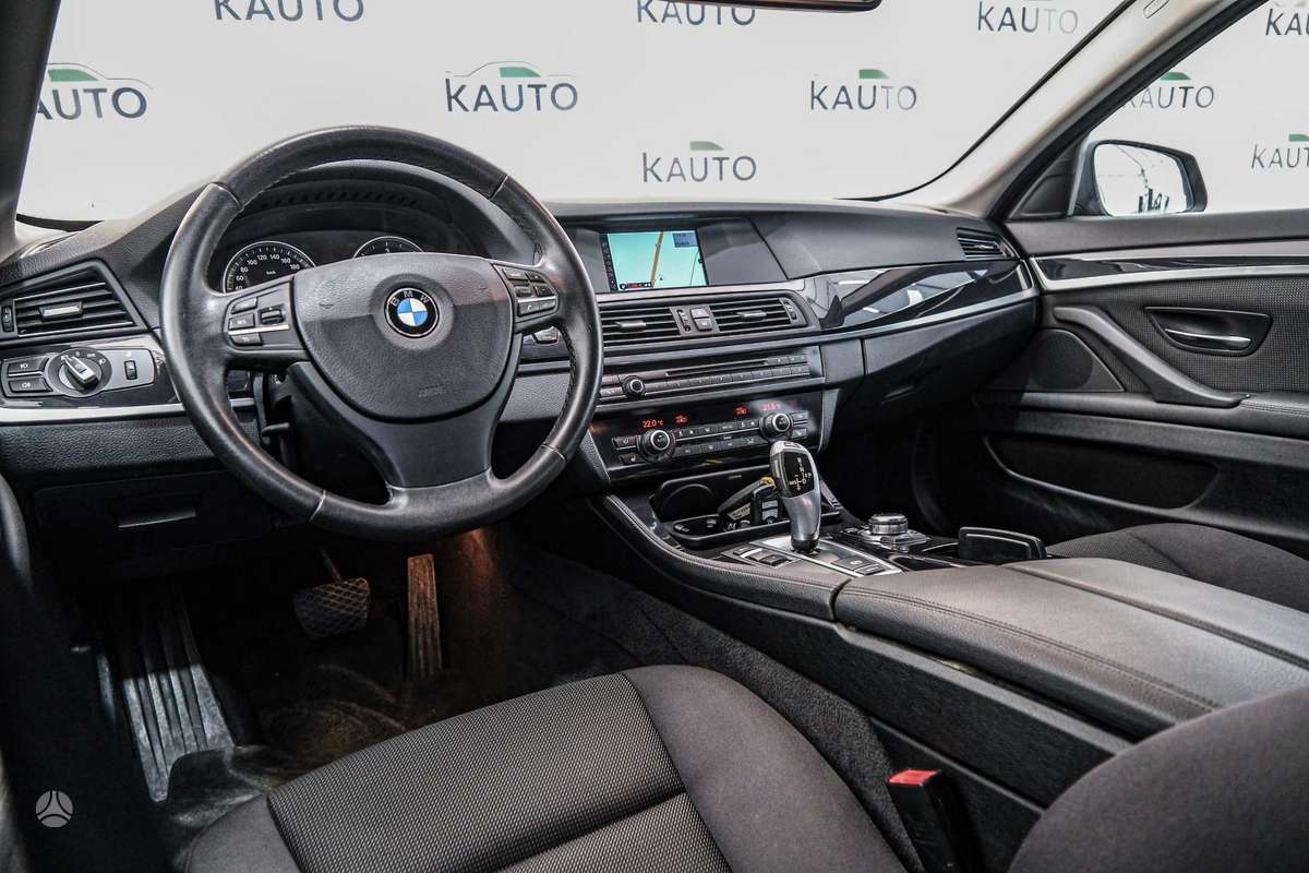 BMW 520, 2.0 l., universalas
