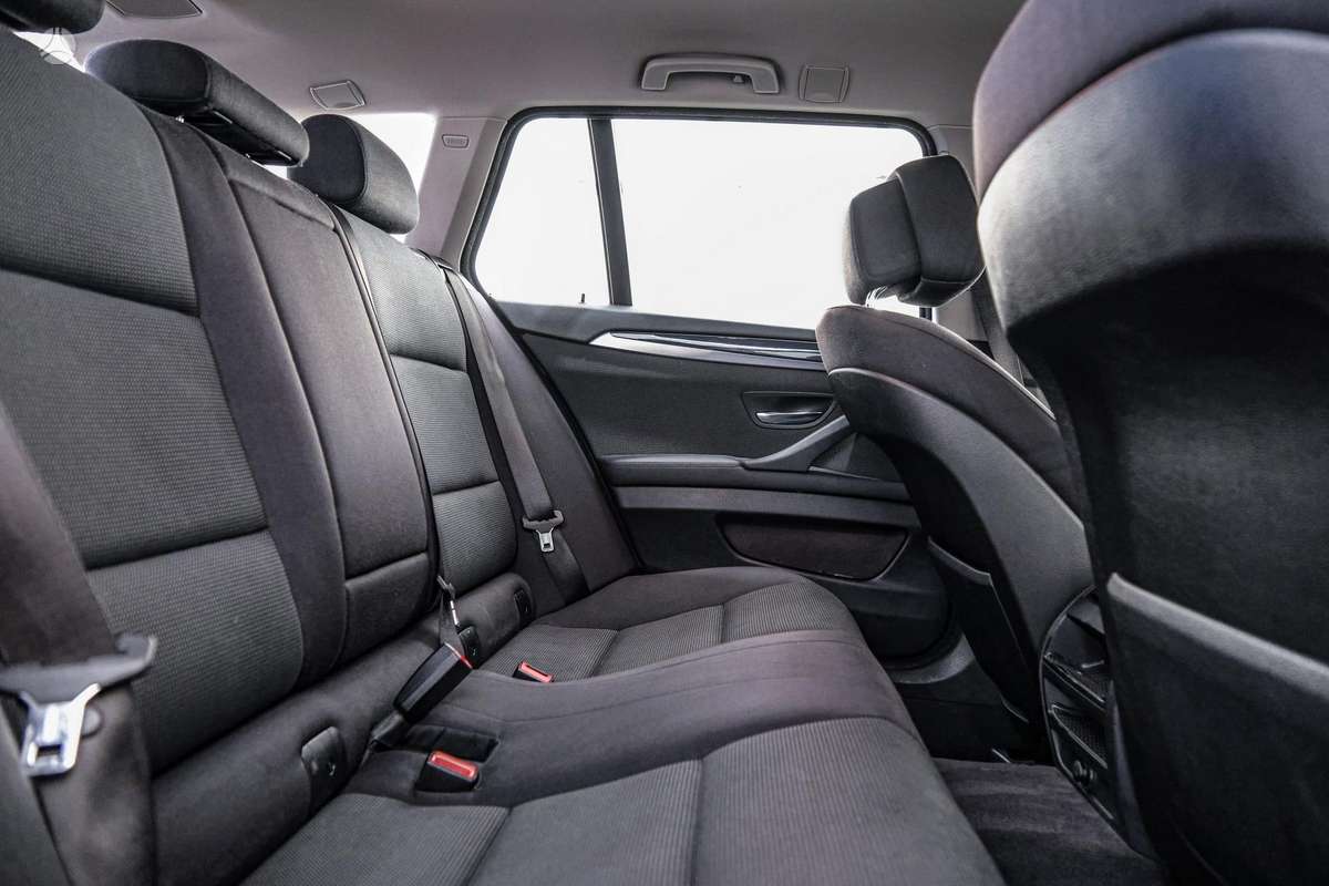 BMW 520, 2.0 l., Универсал